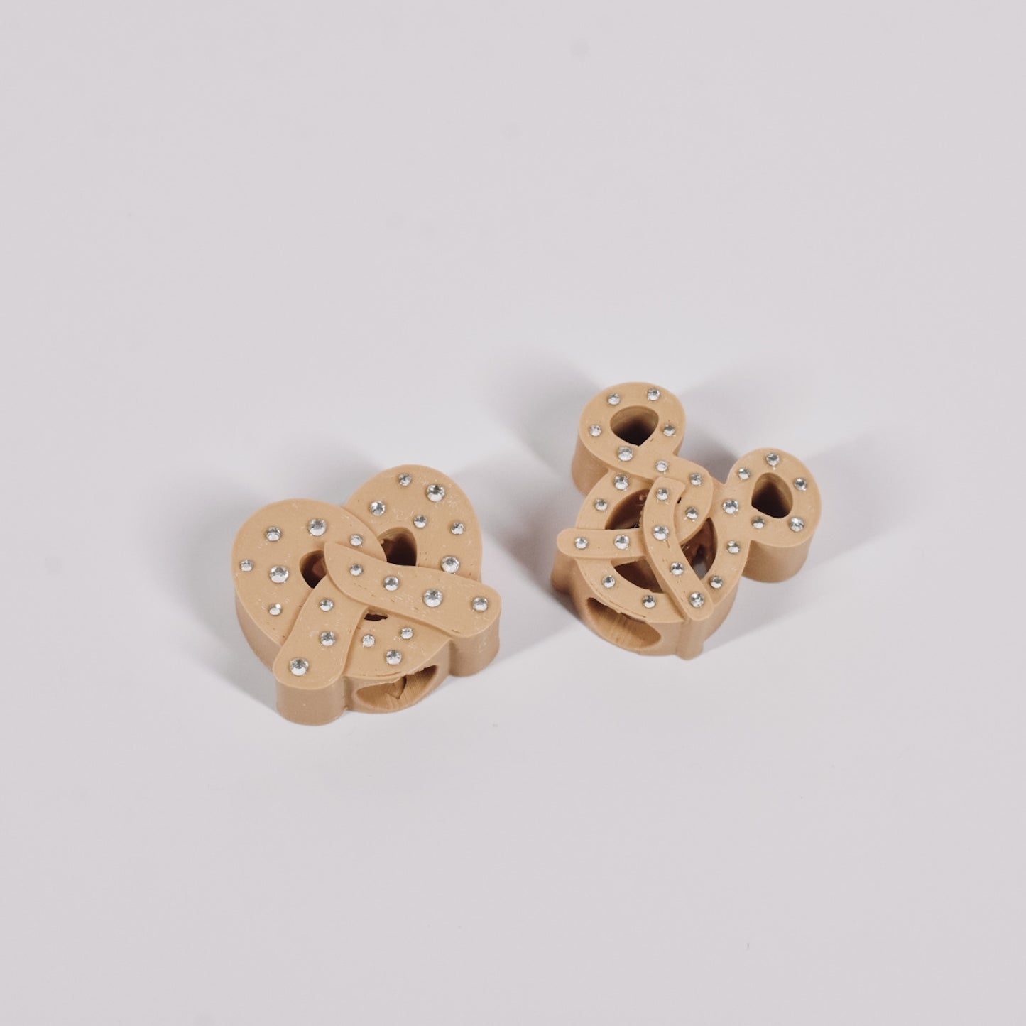 Pretzel Straw Charm