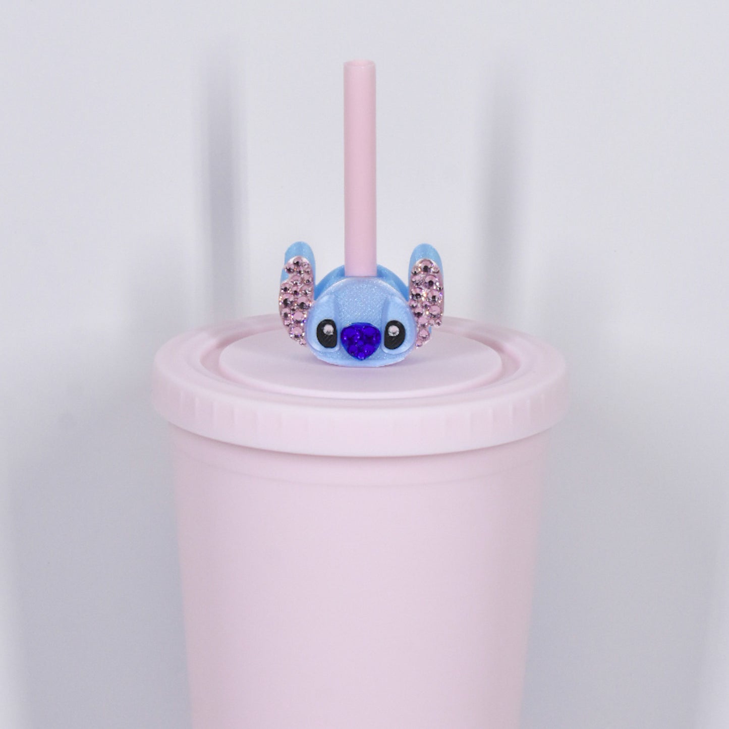 Experiment Straw Charm